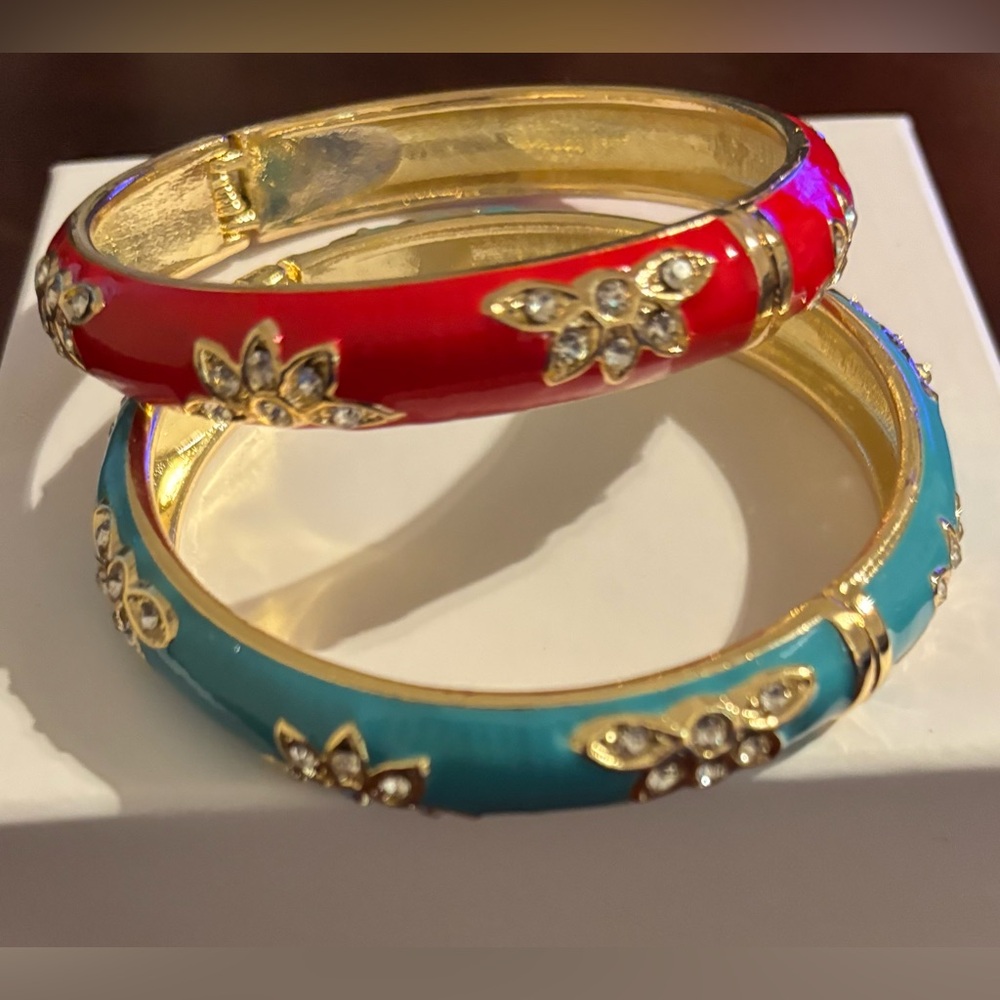 Elegant Red and Blue Floral Bangle Set